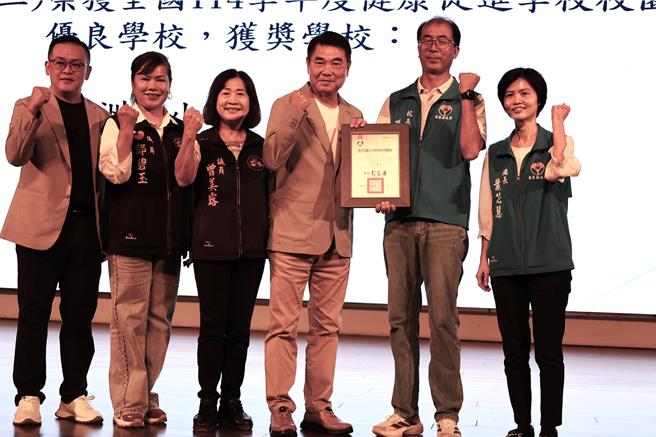 台灣新聞通訊社-師資荒有解了!苗栗縣開綠燈准「退休老師回校代課」