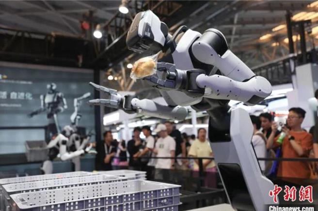 台灣新聞通訊社-腦機接口、具身智能掀熱潮 陸官媒:防一哄而上亂燒錢
