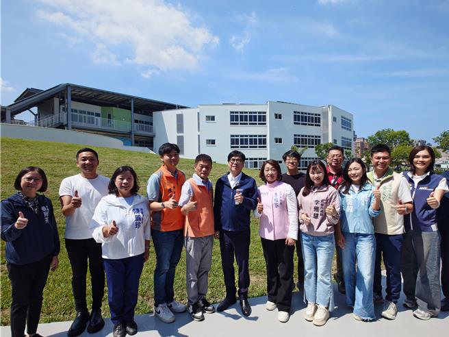 台灣新聞通訊社-楠梓人口爆棚！藍田國小開學還沒開學 小一新生已爆滿